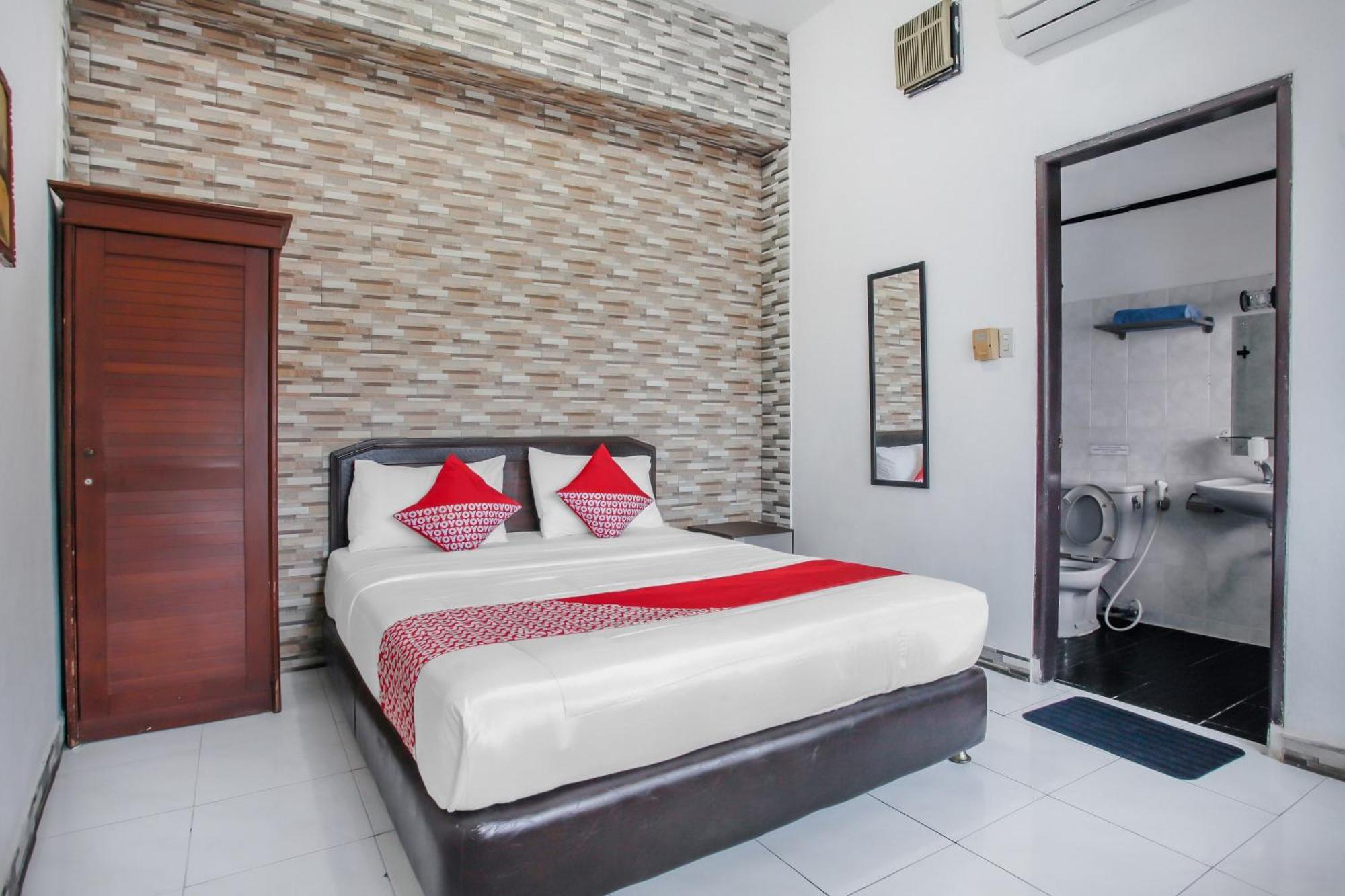 Wisma Pakuan Syariah Bogor Bagian luar foto